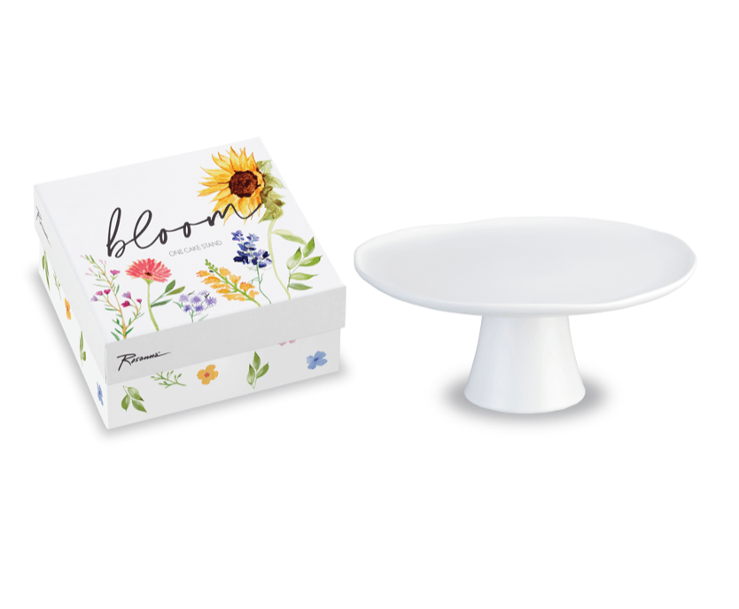 Large white cake outlet stand