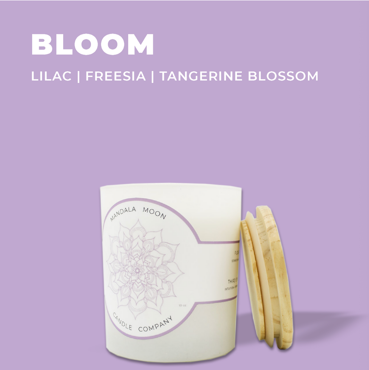 Candle with wooden lid on a purple background, featuring the brand 'Mandala Moon'.