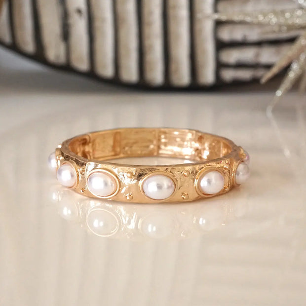 Pearl gold bracelet